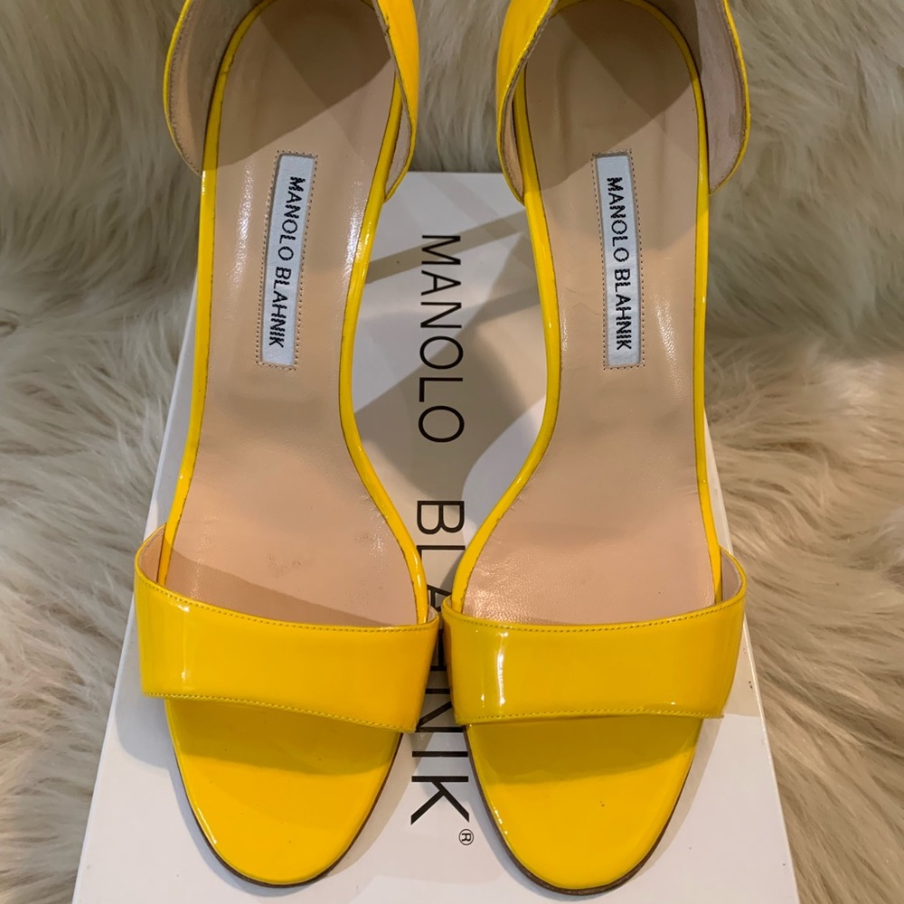 Patent Yellow Manolo Blahnik Catalina - Size 40